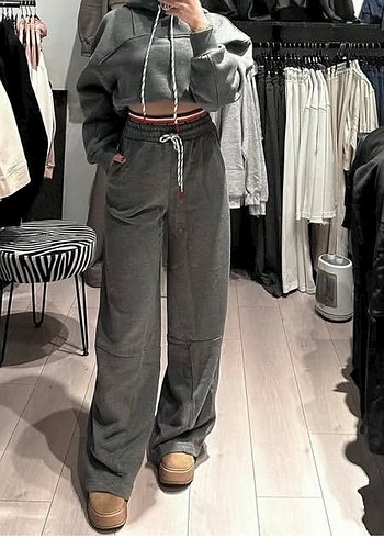 Gri Kemerli Kadın Spor Eşofman Takımı - Görsel 2