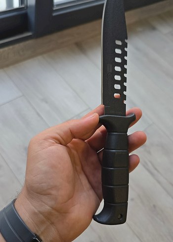 Beden Siyah Keskin Taktik Testere Bıçağı
