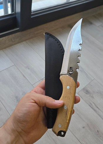Bej Saplı Gri Bıçak ve Kılıf