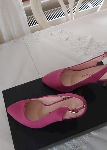 37 Beden Klasik Zarif Pembe Stiletto Topuklu Ayakkabı