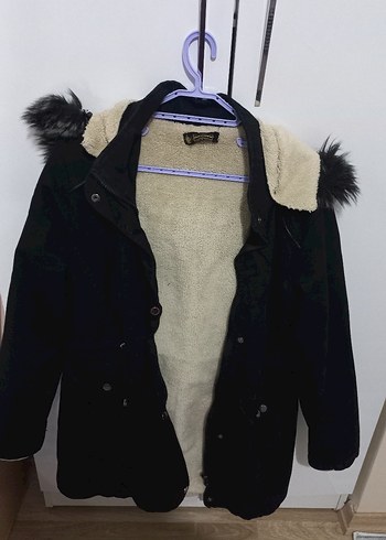 Siyah Kürklü Kadın Kışlık Mont - Görsel 4