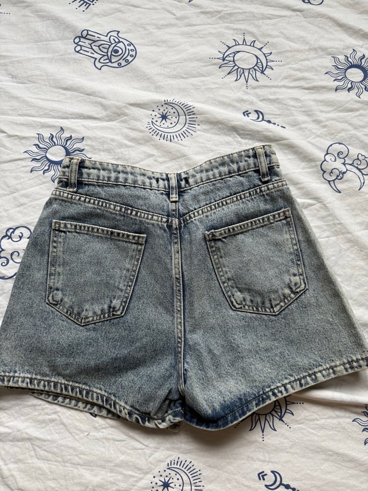 Kot Etek Görünümlü Şort - Görsel 3