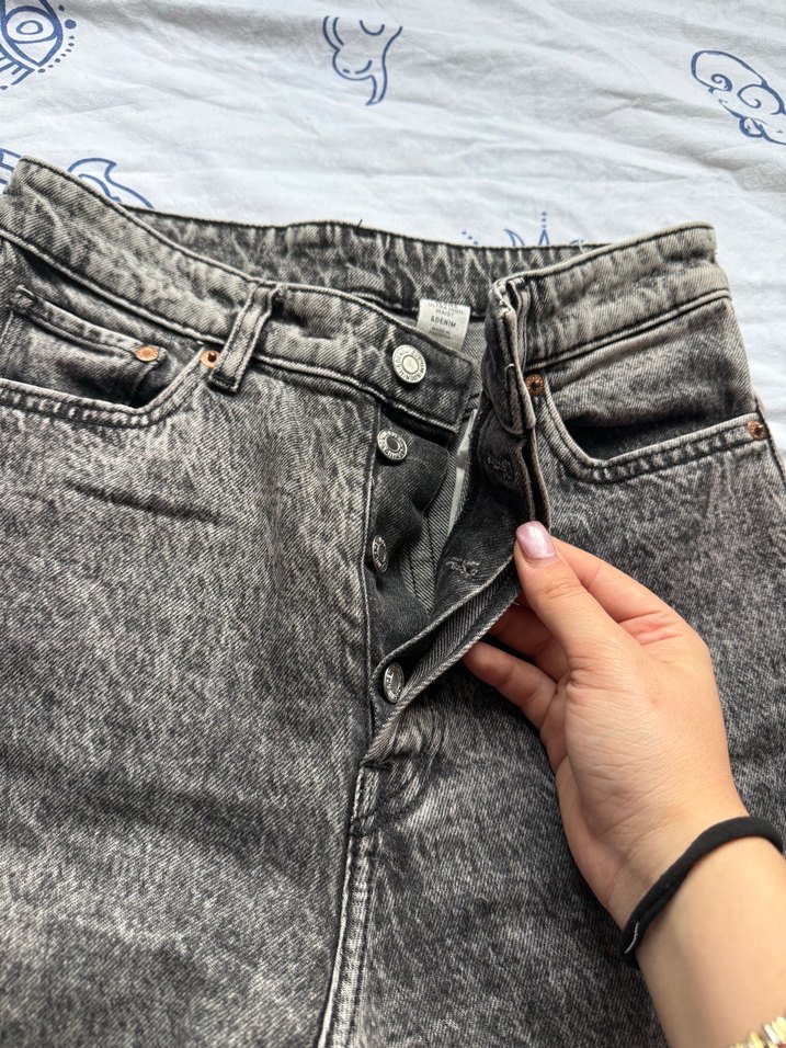 Düğmeli Gri  Kadın Kot Pantolon - Görsel 4