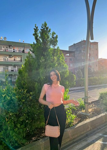 Pembe Straplez Kadın Triko Crop Top