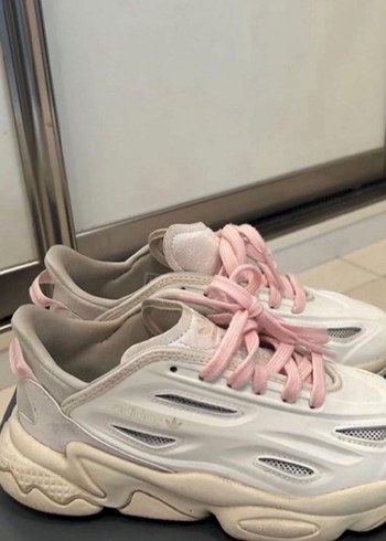 36,5 Beden Adidas Ozweego Celox Kadın 36,5 numara