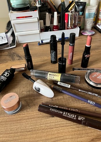 Karışık makyaj seti - Görsel 3