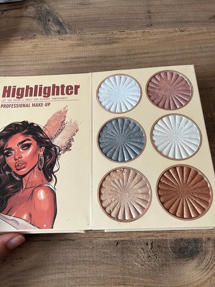 URATM beauty Color Bomb Makyaj Paleti - Görsel 3