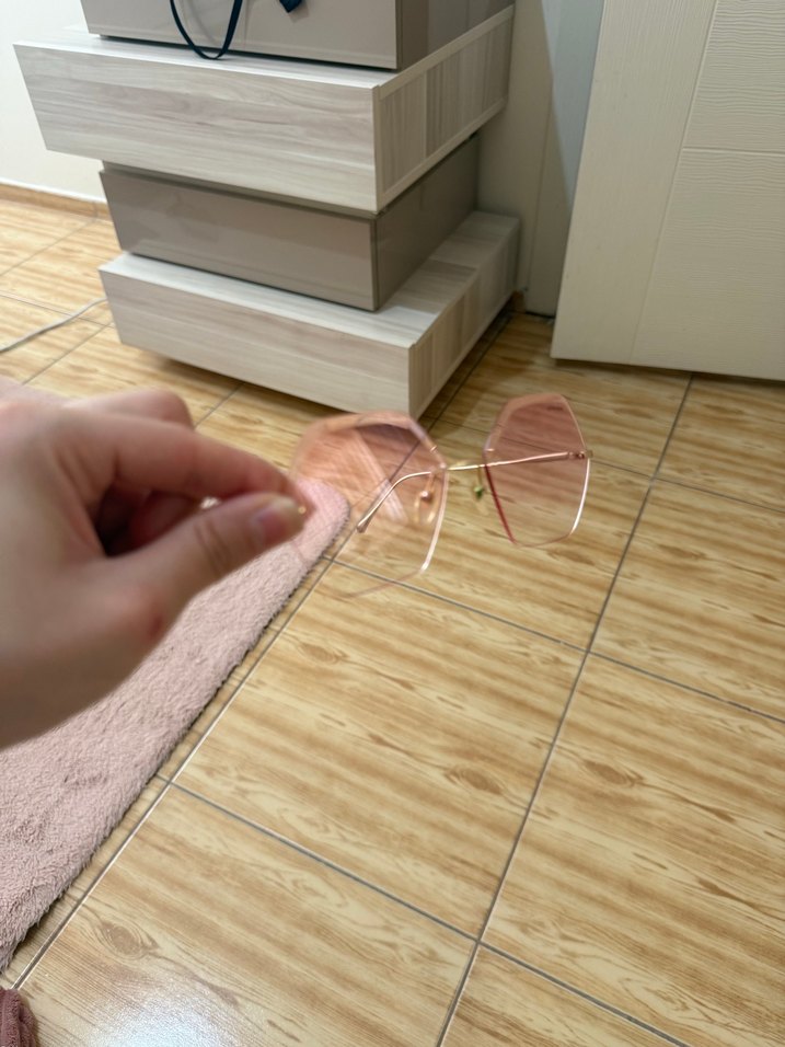 Şeffaf pembe Bohem Kadın Gözlüğü - Görsel 2