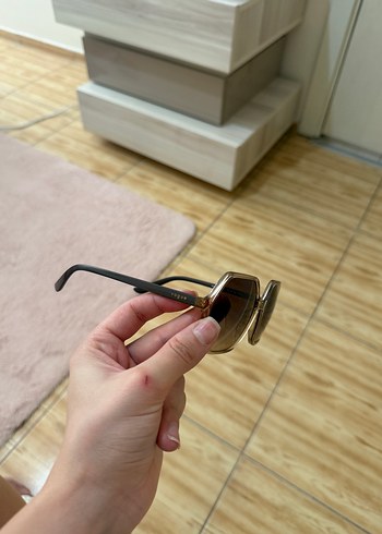 Bej Transparan Kadın Güneş Gözlüğü - Görsel 3