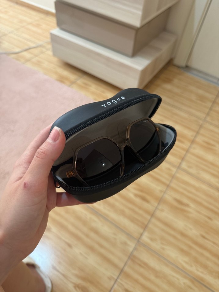 Bej Transparan Kadın Güneş Gözlüğü - Görsel 5