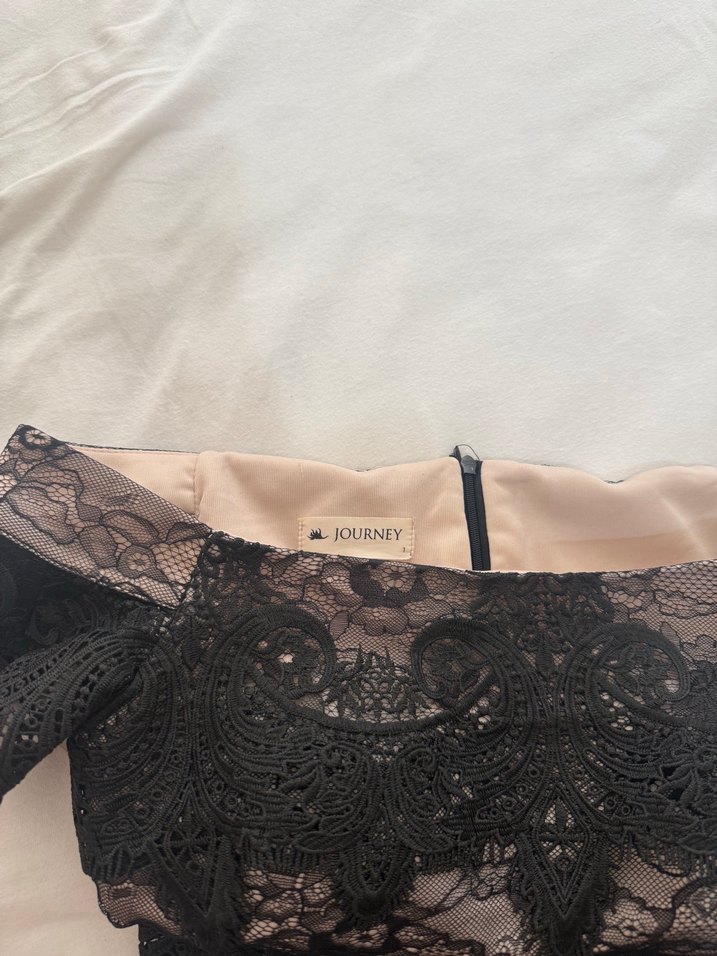 Siyah Dantel Uzun Straplez Gotik Elbise - Görsel 2