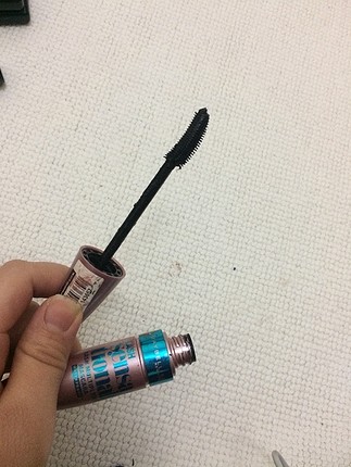 Maybelline Maybelinnw waterproof lash sensarional mascara