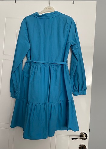 LC Waikiki Mavi V Yaka Mini Elbise - Görsel 4