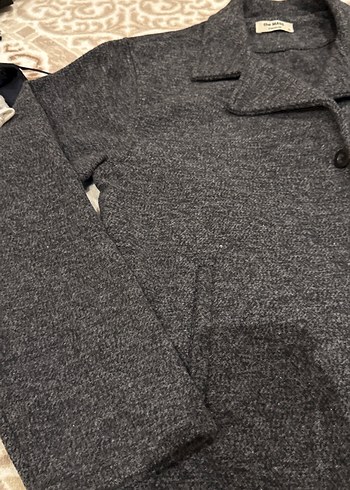 Gri Düğmeli kaban - Görsel 3