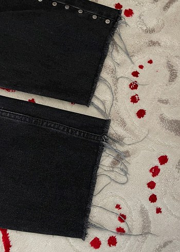 Siyah Düğmeli Kadın Kot Pantolon - Görsel 3