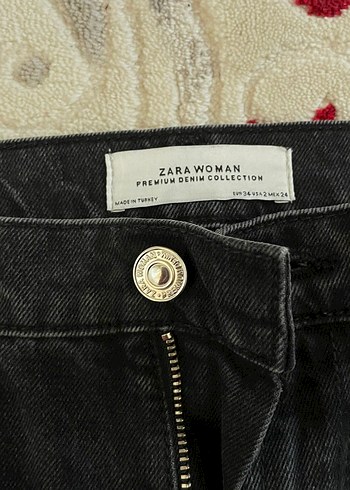 Siyah Düğmeli Kadın Kot Pantolon - Görsel 2