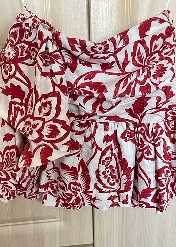 Kırmızı Çiçek Desenli Volanlı Mini Etek ve Crop Takım - Görsel 3