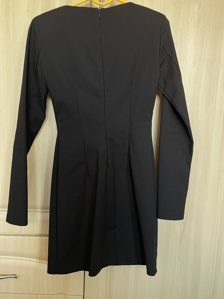 Siyah V Yaka Uzun Kollu Midi Elbise - Görsel 2