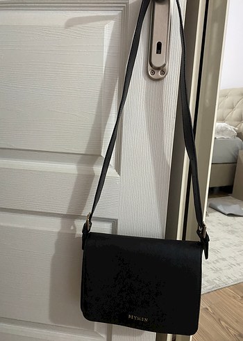Beymen Beymen Siyah Deri Tokalı Kadın Çanta