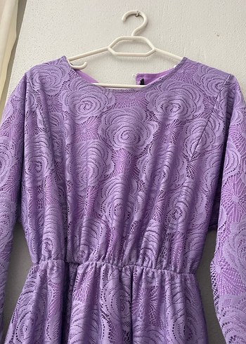 Mor Dantel Detaylı Uzun Elbise - Görsel 2