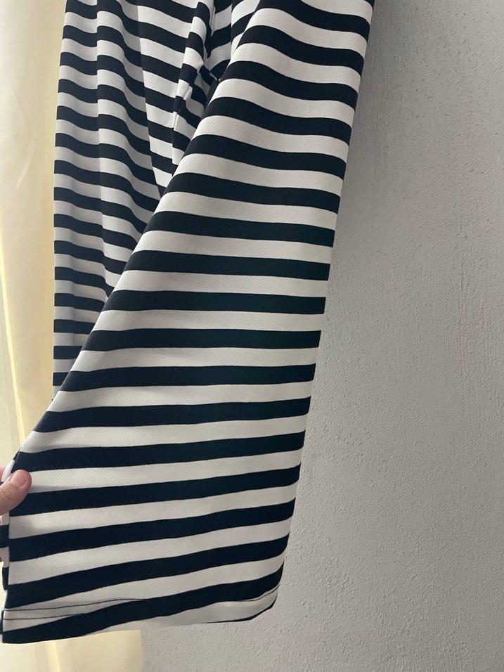 Beyaz Siyah Çizgili Salaş eşofman - Görsel 3