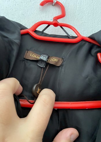 Kadın Siyah Fermuarlı Yüksek Yakalı şişme yelek - Görsel 4