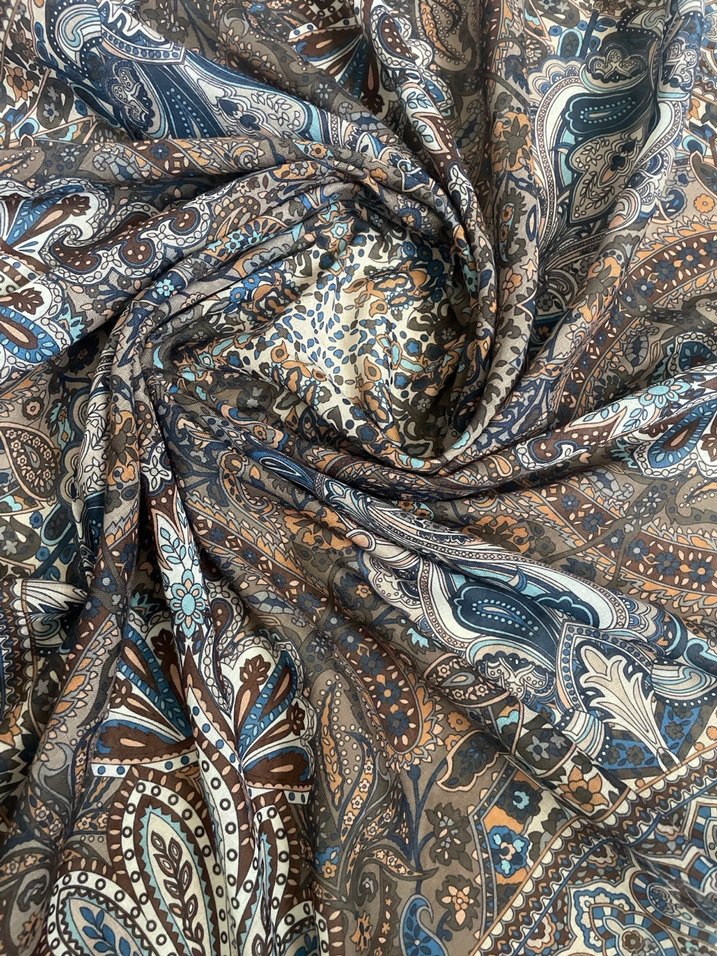 Koyu Mavi İpek Dokulu Bohem Kadın eşarp - Görsel 2