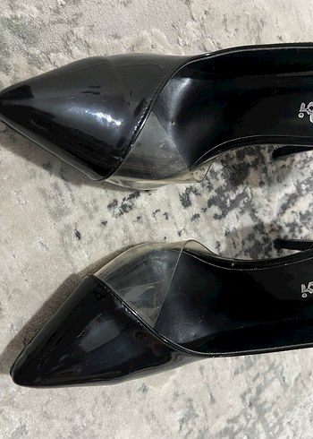 40 Beden siyah Renk Siyah Parlak Stiletto