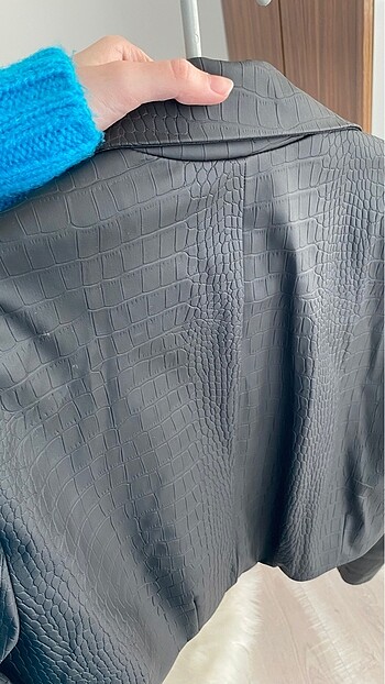 s Beden siyah Renk Deri crop blazer