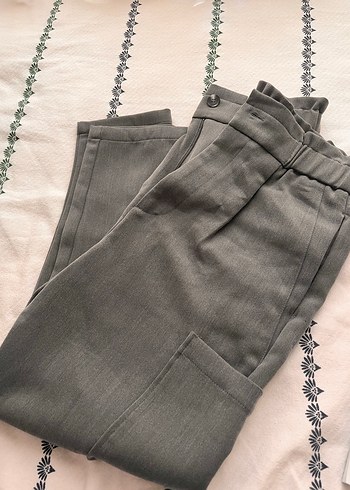Zara Gri Kemerli Kadın Keten Kumaş Pantolon