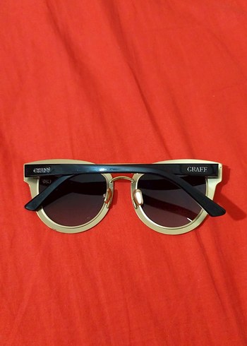 Parlak Altın Çerçeveli Gri Kadın Gözlüğü - Görsel 3