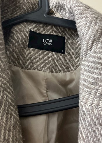 Uzun Desenli Kışlık Kaban - Görsel 3