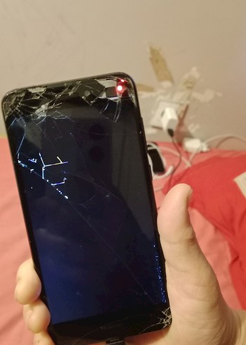 Mavi Renkli Android Telefon - Görsel 2