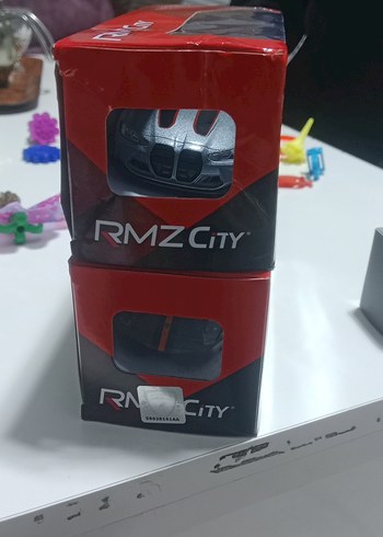 RMZCity Siyah Gri Oyuncak Araba - Görsel 2