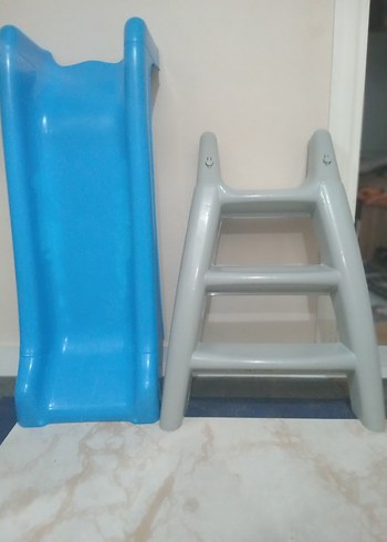 Mavi ve Gri Çocuk Kaydırağı - Görsel 2