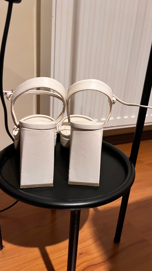 Beyaz Minimalist Platform Topuklu Kadın Ayakkabı - Görsel 5