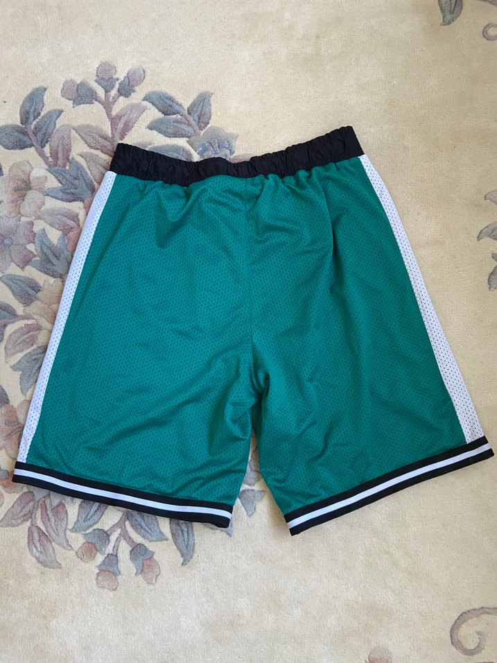 Kemerli Yeşil Erkek Spor Şortu - Görsel 2