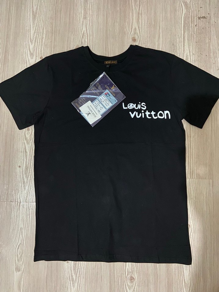 Siyah Oversize Louis Vuitton Baskılı Tişört - Görsel 2