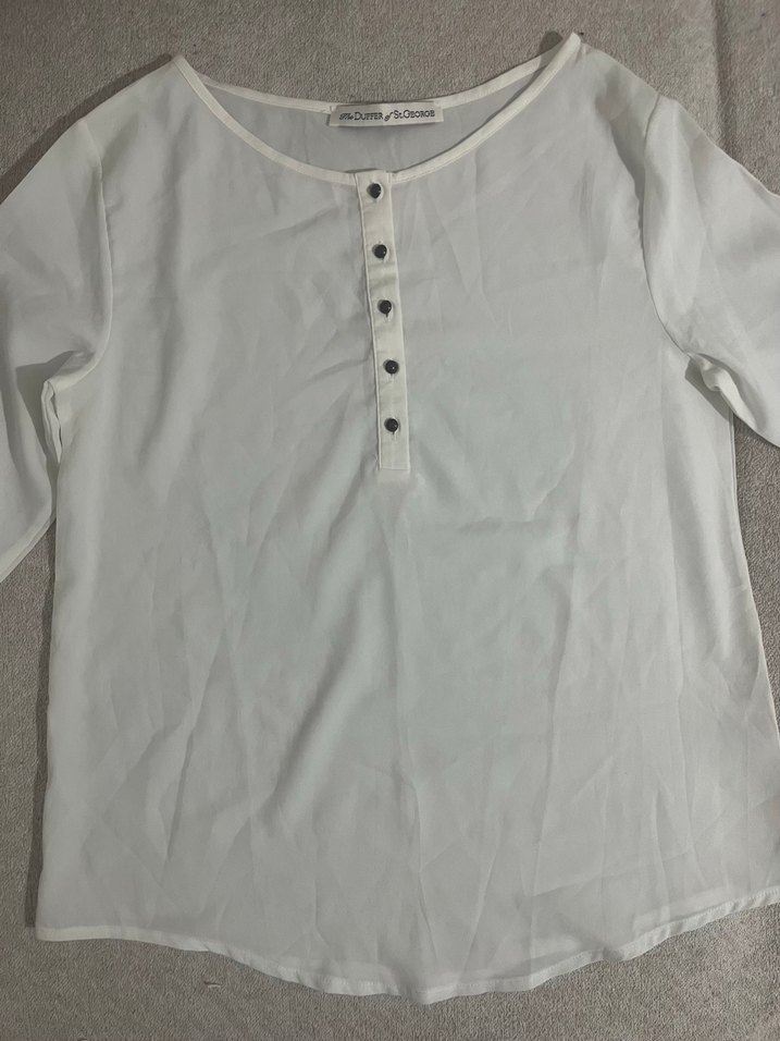 Düğmeli V Yaka Beyaz Kadın Keten Gömlek - Görsel 2