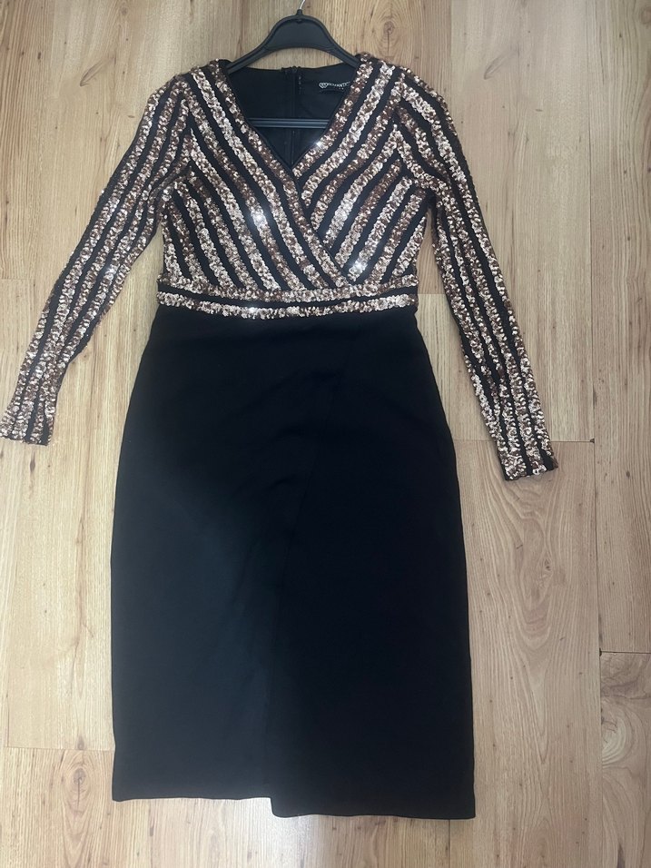 Uzun Kollu, V Yaka Siyah Abiye Elbise - Görsel 3