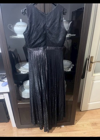 Uzun Pilili Siyah Gotik Abiye Elbise - Görsel 4