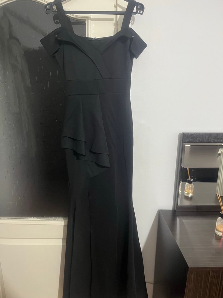 Uzun Siyah Drapeli Gotik Abiye Elbise - Görsel 3