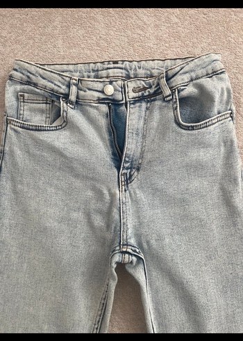 Gri Düğmeli Kadın Kot Pantolon