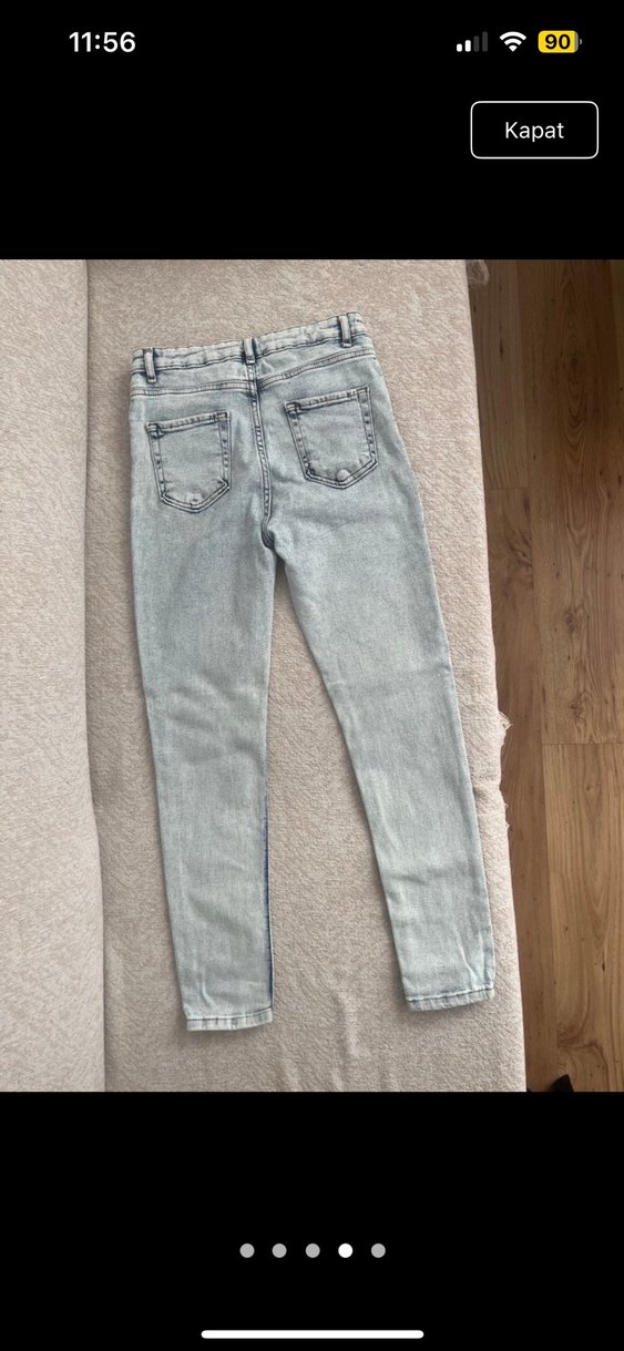 Gri Düğmeli Kadın Kot Pantolon - Görsel 4