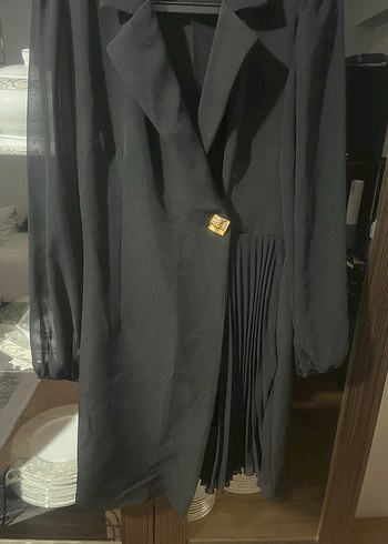Siyah Elbise - Görsel 4