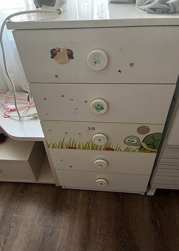 Aynalı çekmeceli raflı - Görsel 3