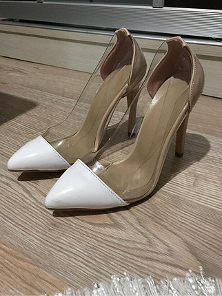 37 Beden Stiletto