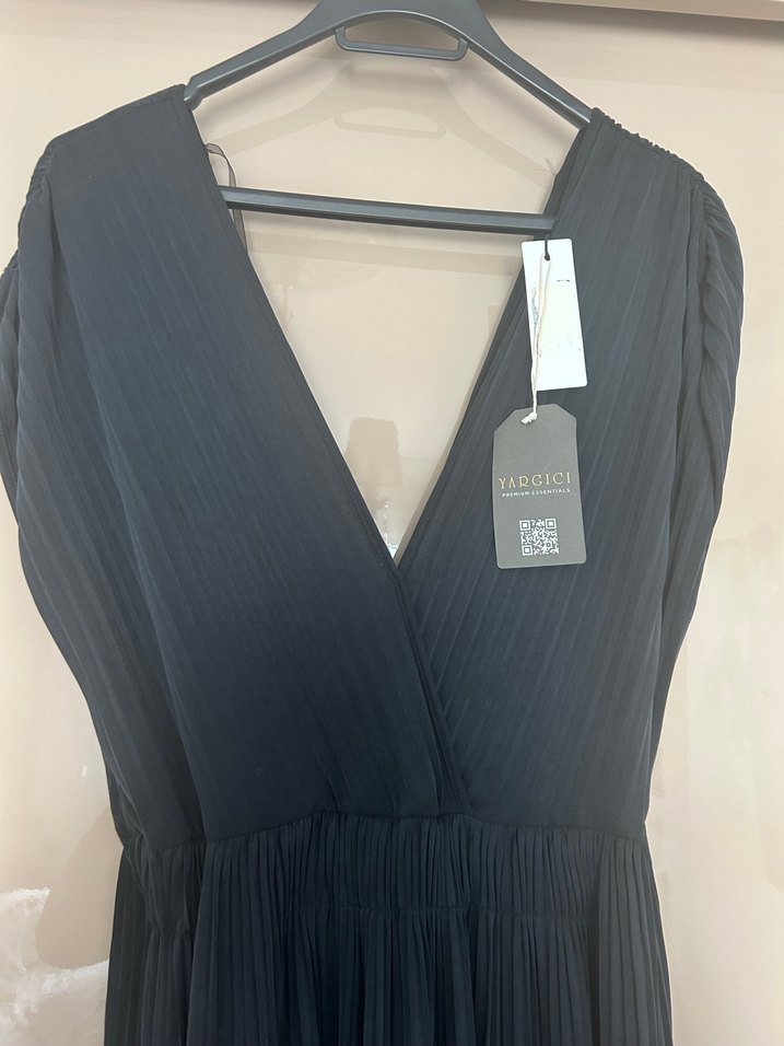 Yargıcı Premıum Essentials V Yaka Modal İçerikli  Elbise - Görsel 5