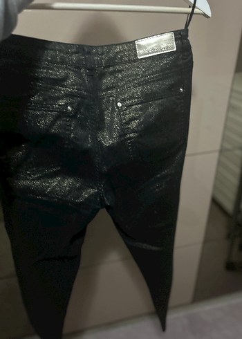 Yargıcı Siyah Sim Baskılı Pantolon - Görsel 5