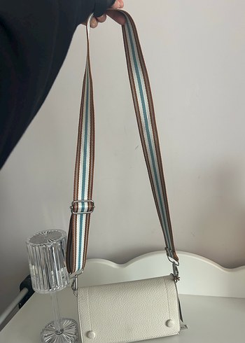 Yargıcı Bej Deri Kemerli Kadın Çanta - Görsel 7